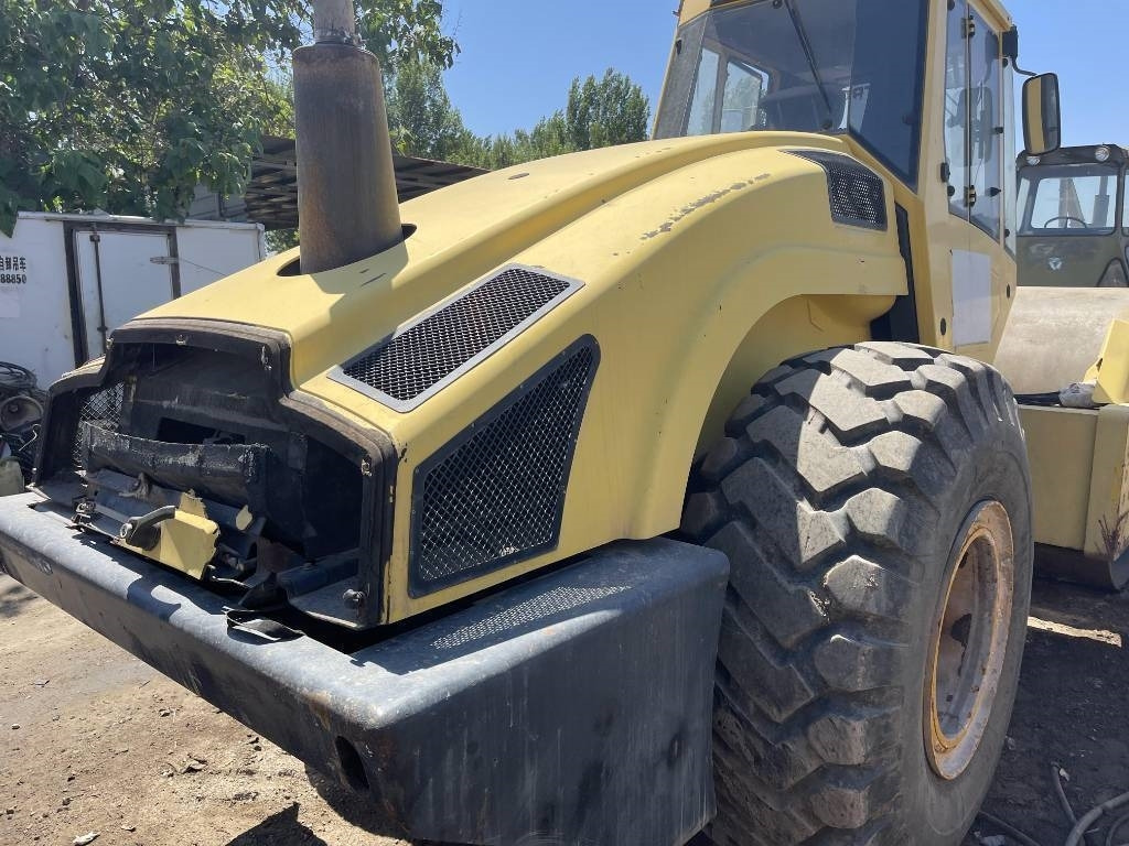 Bomag 226-4 - מדחס: תמונה 2 Bomag 226-4 - מדחס: תמונה 2