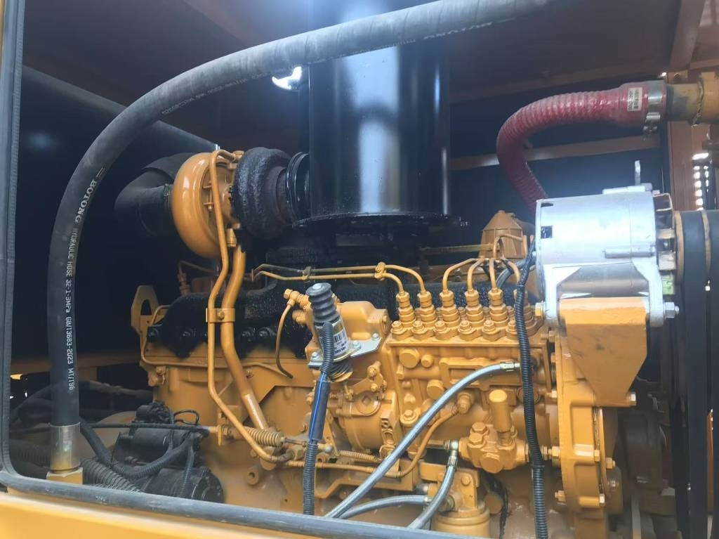 CAT 140k - מפלסת: תמונה 3 CAT 140k - מפלסת: תמונה 3