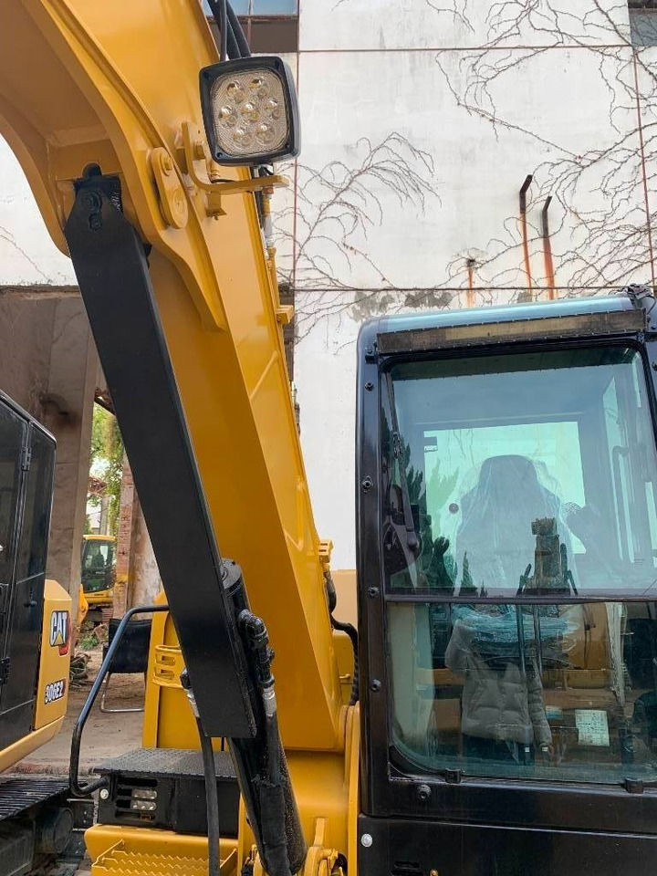 CAT 305.5E2 - מחפר סורק: תמונה 4 CAT 305.5E2 - מחפר סורק: תמונה 4