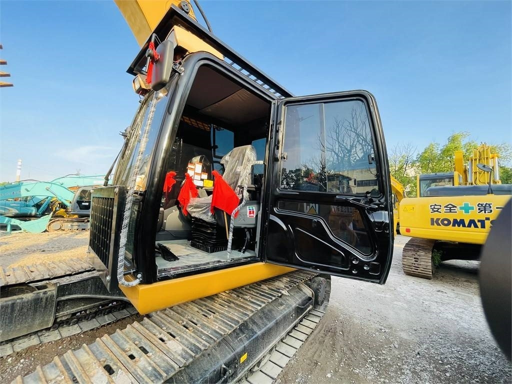 CAT 320d2l - מחפר סורק: תמונה 3 CAT 320d2l - מחפר סורק: תמונה 3