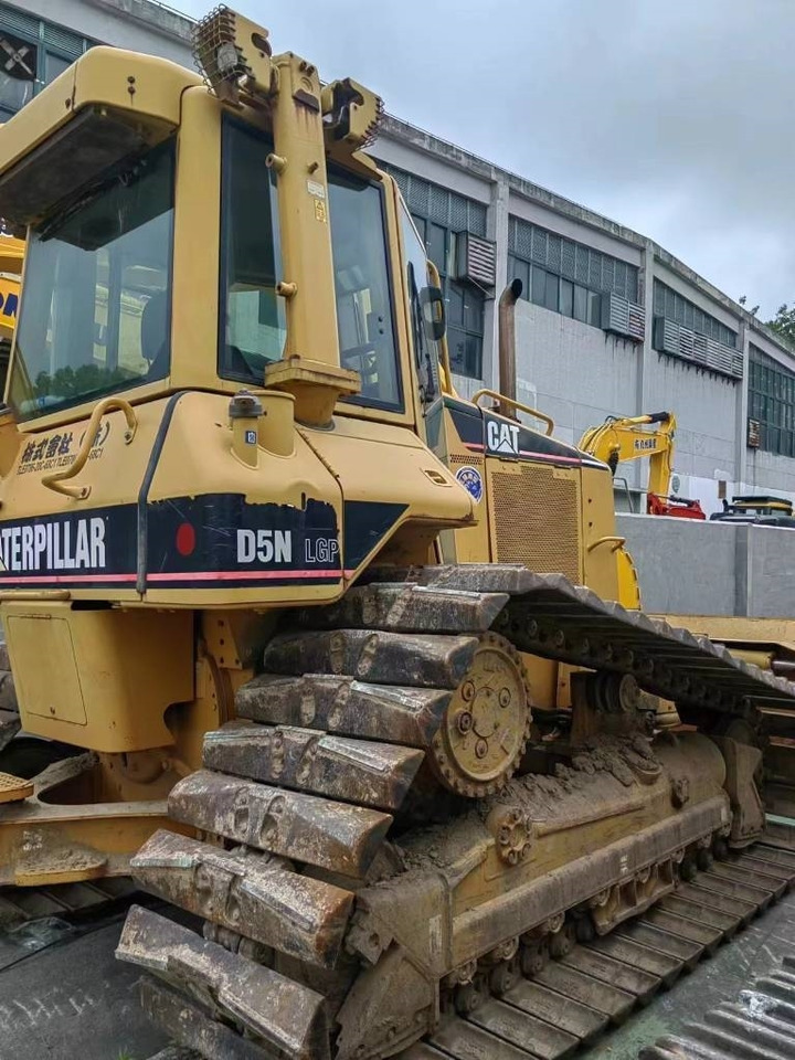 CAT D5N - דחפור: תמונה 3 CAT D5N - דחפור: תמונה 3