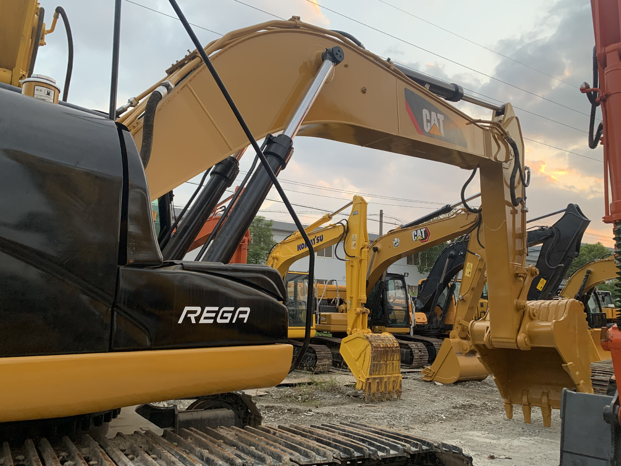 CATERPILLAR 325D - מחפר סורק: תמונה 4 CATERPILLAR 325D - מחפר סורק: תמונה 4