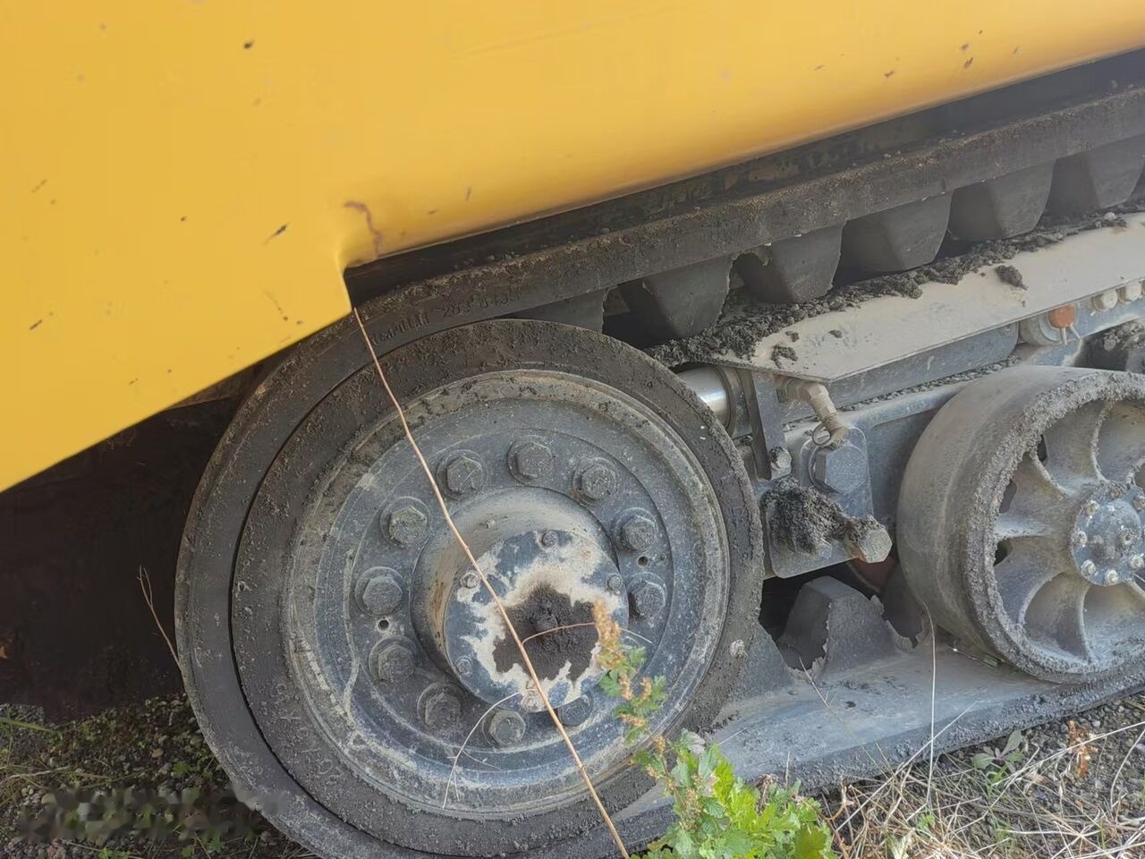 מרצף אספלט Caterpillar AP655: תמונה 9