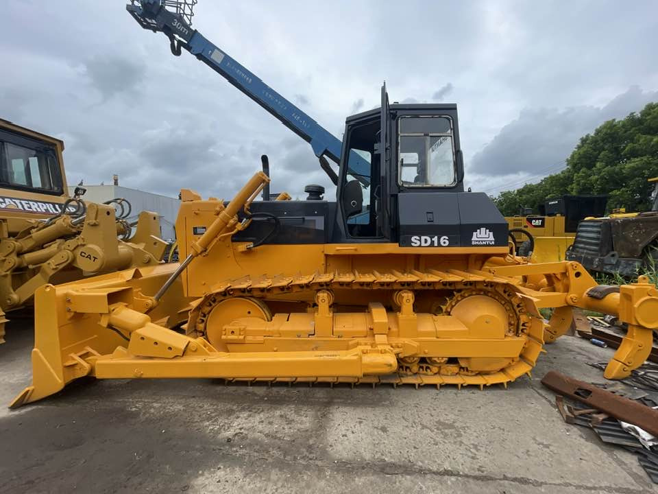 Caterpillar SD13 - דחפור: תמונה 1 Caterpillar SD13 - דחפור: תמונה 1