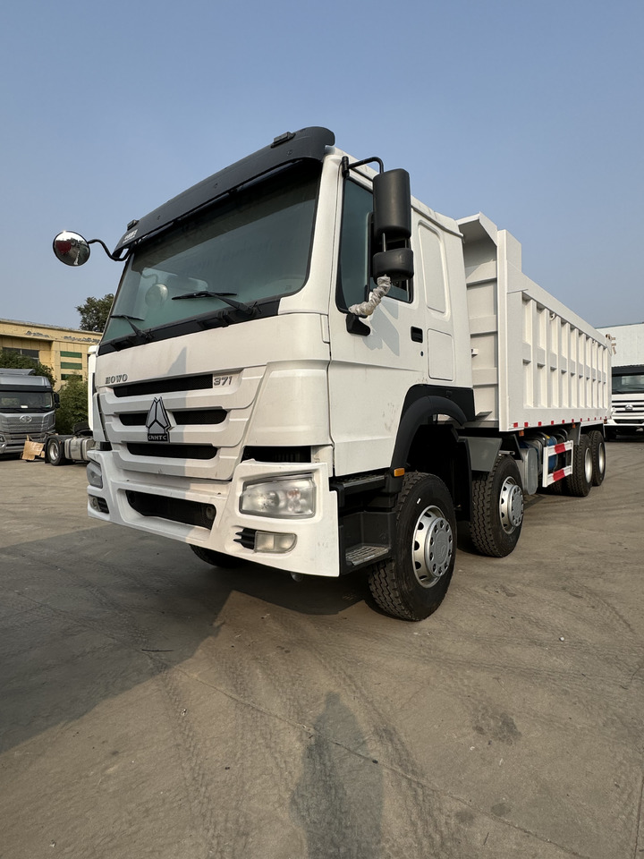 HOWO 8x4 - מסיר פסולת: תמונה 1 HOWO 8x4 - מסיר פסולת: תמונה 1