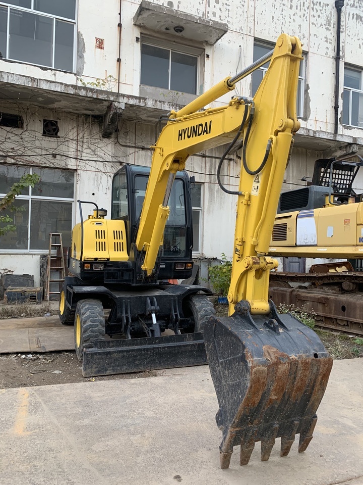 Hyudai R60W-7 - מחפר גלגלים: תמונה 2 Hyudai R60W-7 - מחפר גלגלים: תמונה 2