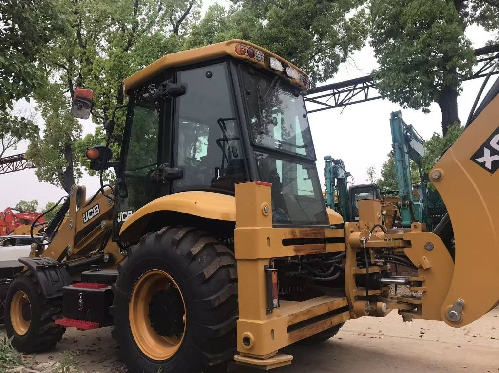 JCB 3 CX - מחפרון: תמונה 3 JCB 3 CX - מחפרון: תמונה 3