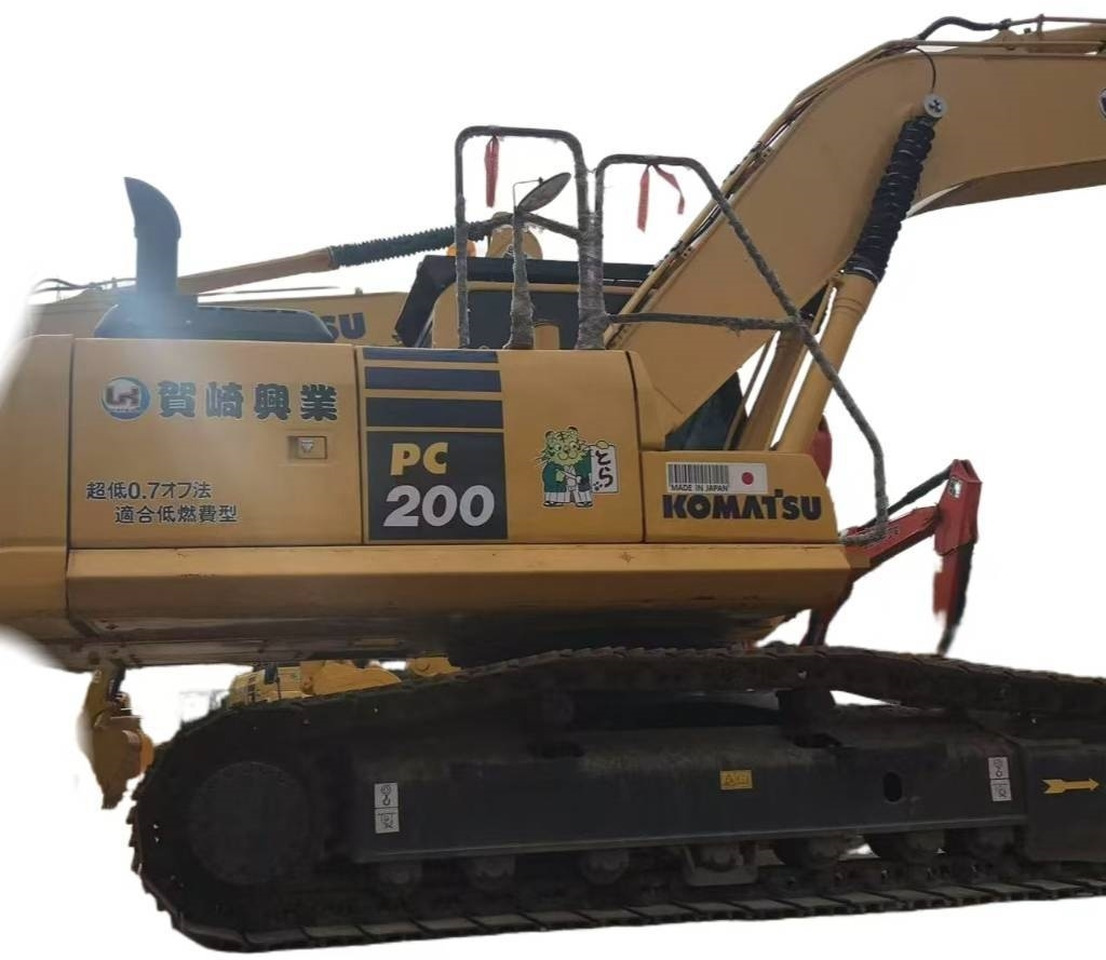 Komatsu PC 200-8 - מחפר סורק: תמונה 1 Komatsu PC 200-8 - מחפר סורק: תמונה 1