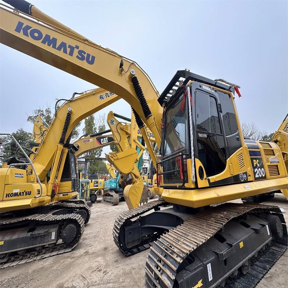 Komatsu PC 200 - מחפר סורק: תמונה 3 Komatsu PC 200 - מחפר סורק: תמונה 3