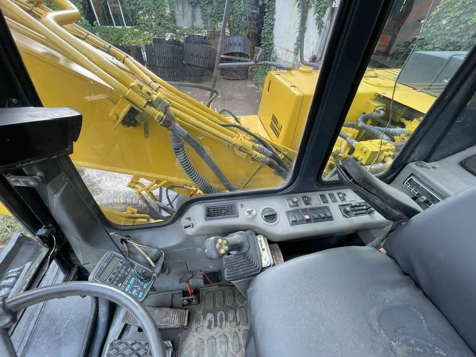 מחפר גלגלים Komatsu PC160LC: תמונה 7
