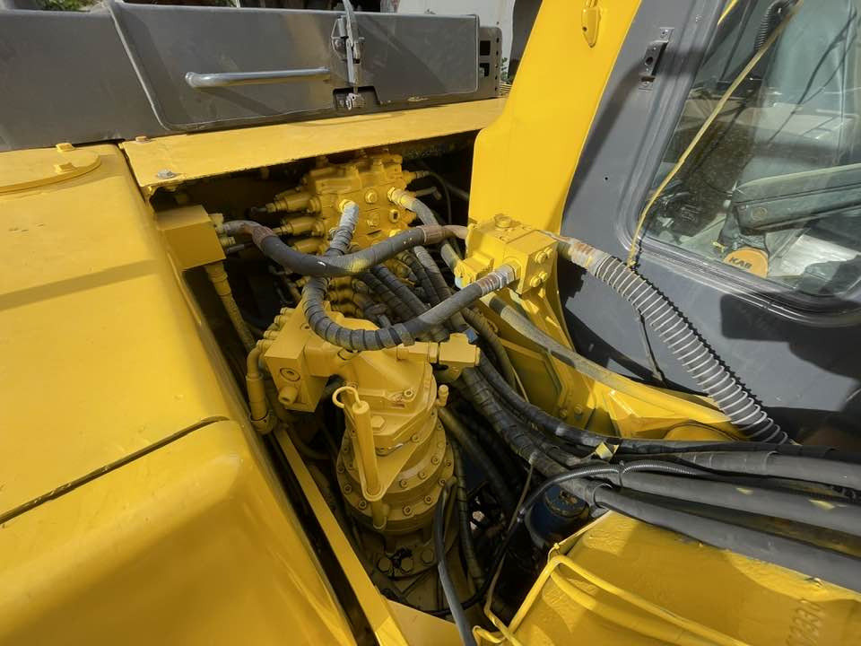 Komatsu PC160LC - מחפר גלגלים: תמונה 4 Komatsu PC160LC - מחפר גלגלים: תמונה 4
