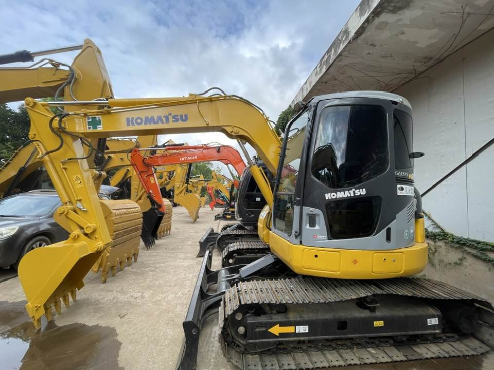 Komatsu PC78MR-6 - מיני מחפר: תמונה 1 Komatsu PC78MR-6 - מיני מחפר: תמונה 1