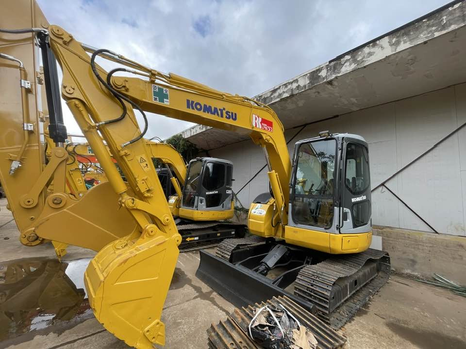 Komatsu PC78MR-6 - מיני מחפר: תמונה 2 Komatsu PC78MR-6 - מיני מחפר: תמונה 2