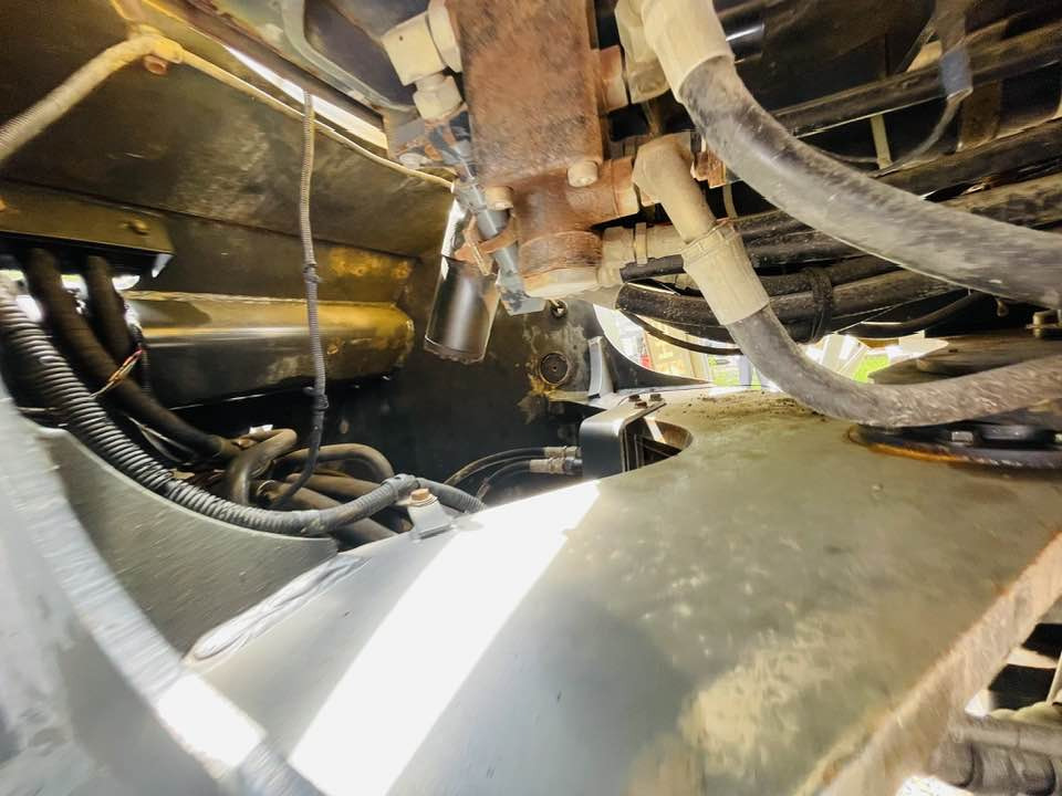 Komatsu WA320-8 - מעמיס גלגלים: תמונה 5 Komatsu WA320-8 - מעמיס גלגלים: תמונה 5