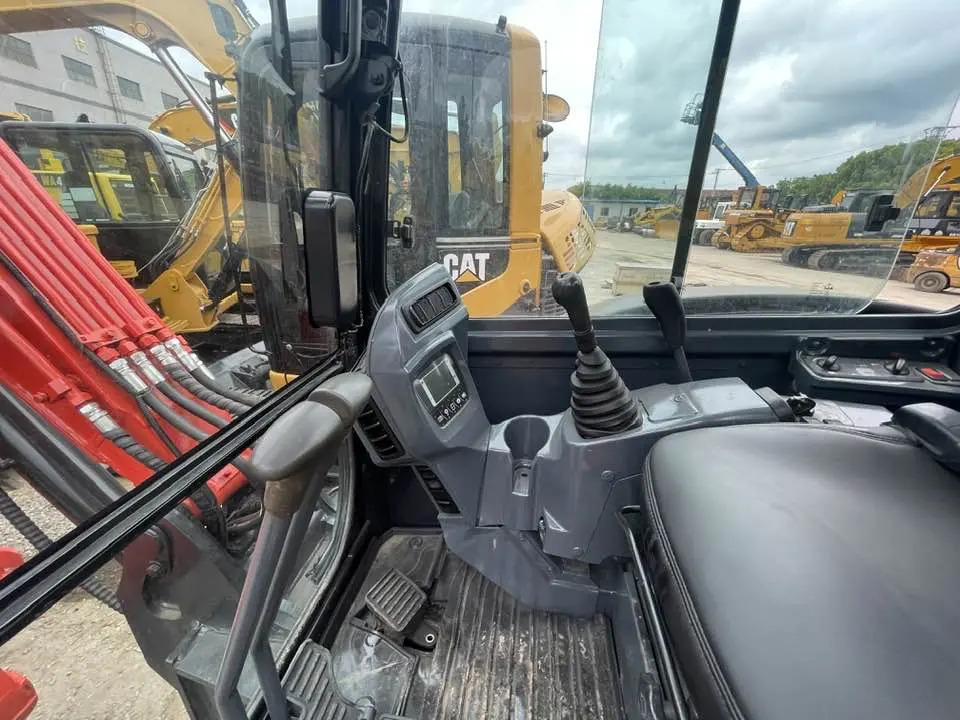 Kubota KX165-5 - מיני מחפר: תמונה 4 Kubota KX165-5 - מיני מחפר: תמונה 4