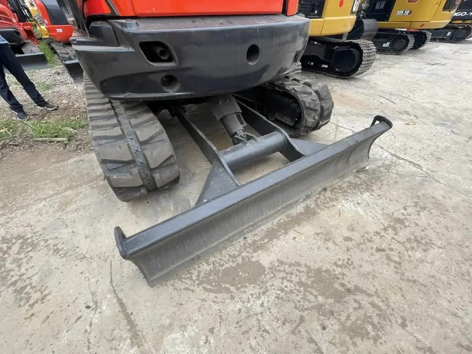 Kubota KX165-5 - מיני מחפר: תמונה 2 Kubota KX165-5 - מיני מחפר: תמונה 2