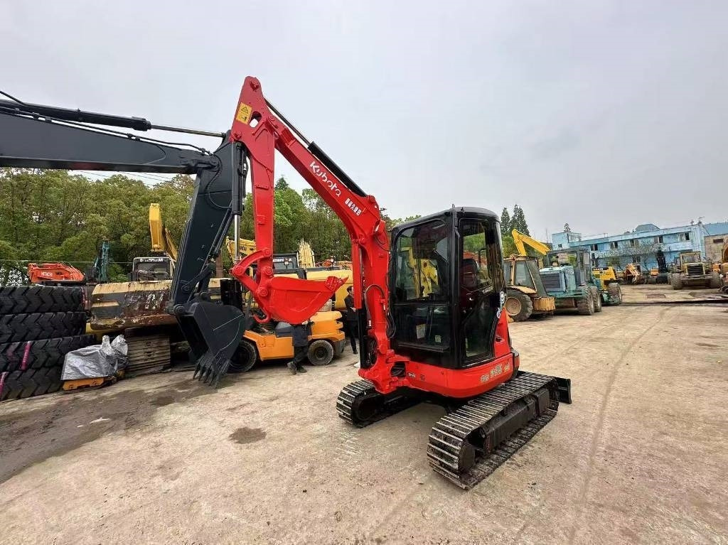 Kubota U-35 - מיני מחפר: תמונה 2 Kubota U-35 - מיני מחפר: תמונה 2