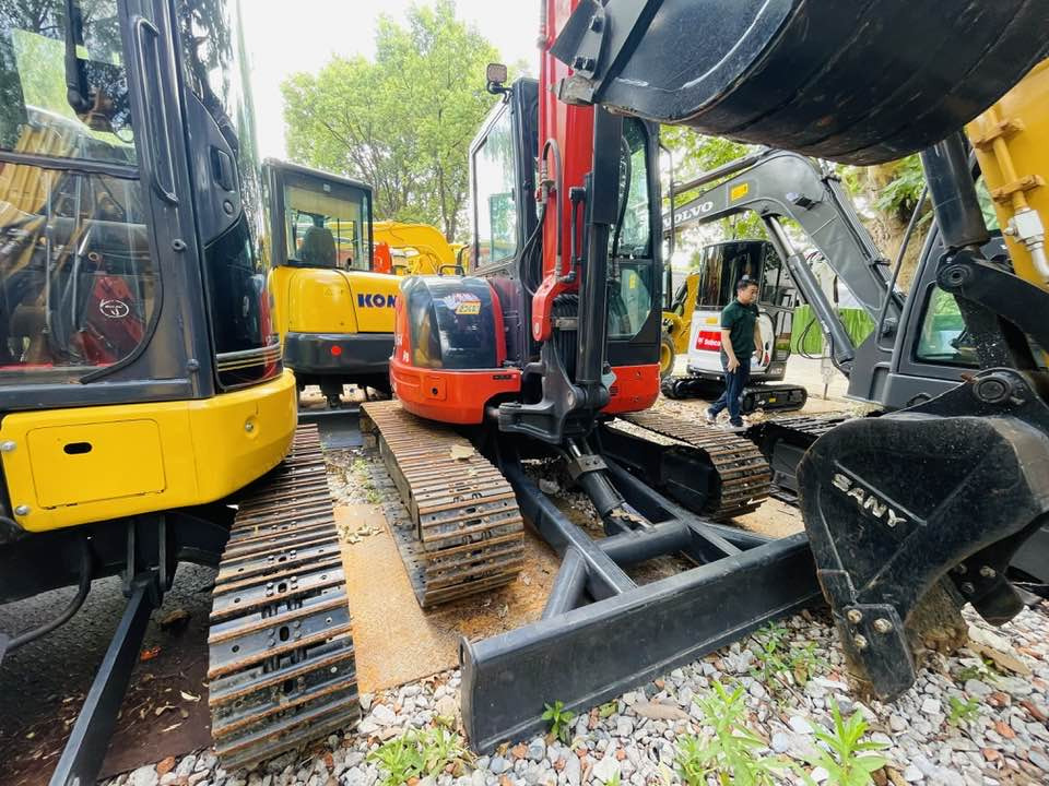 Kubota U55-4 - מיני מחפר: תמונה 2 Kubota U55-4 - מיני מחפר: תמונה 2