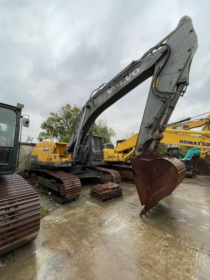 Volvo EC 380 D L - מחפר סורק: תמונה 1 Volvo EC 380 D L - מחפר סורק: תמונה 1