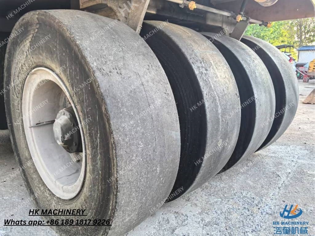 XCMG XP302 - רולר פניאומטי: תמונה 3 XCMG XP302 - רולר פניאומטי: תמונה 3