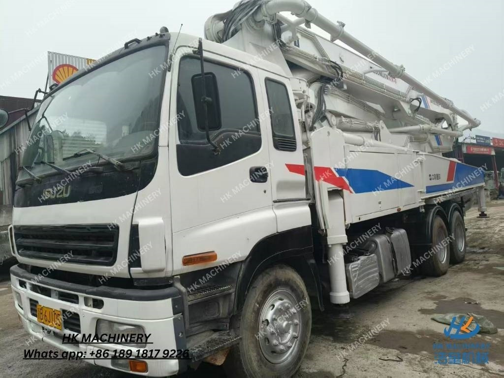 Zoomlion 47m - משאבת בטון נייחת: תמונה 1 Zoomlion 47m - משאבת בטון נייחת: תמונה 1
