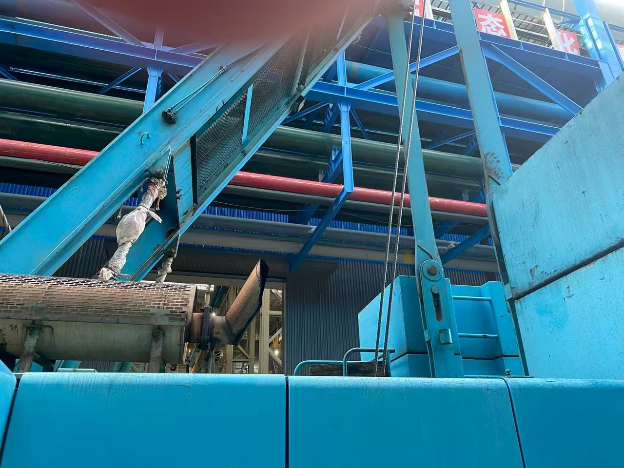 Kobelco 7200 - עגורן זוחל: תמונה 5 Kobelco 7200 - עגורן זוחל: תמונה 5