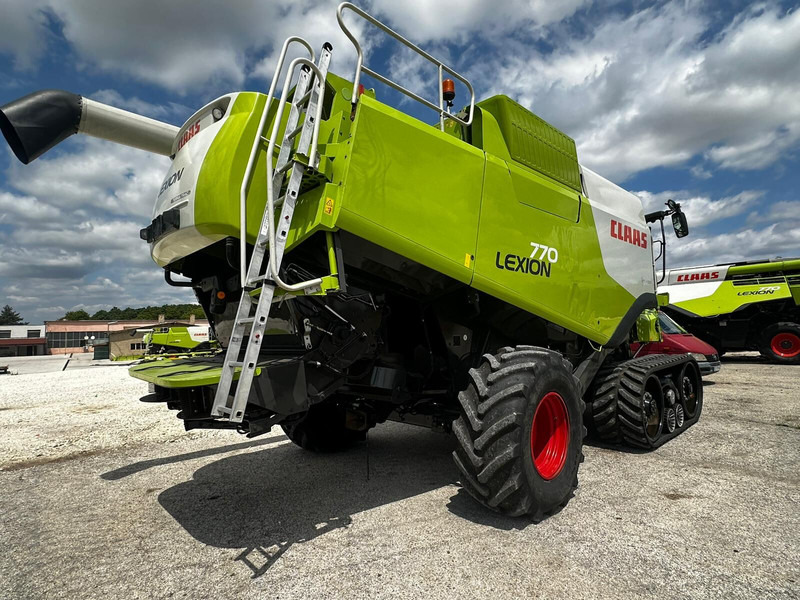 מקצרת קומבינה עבור הובלה של מזון Claas Lexion 770 TT: תמונה 9