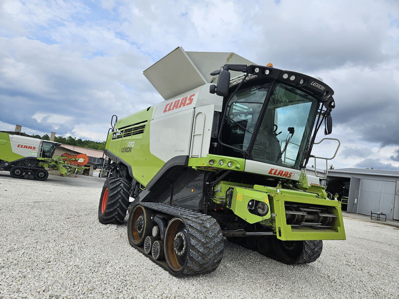 Claas Lexion 770 TT - מקצרת קומבינה: תמונה 4 Claas Lexion 770 TT - מקצרת קומבינה: תמונה 4