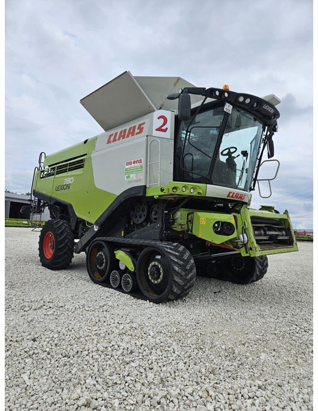 Claas Lexion 780 TT - מקצרת קומבינה: תמונה 4 Claas Lexion 780 TT - מקצרת קומבינה: תמונה 4