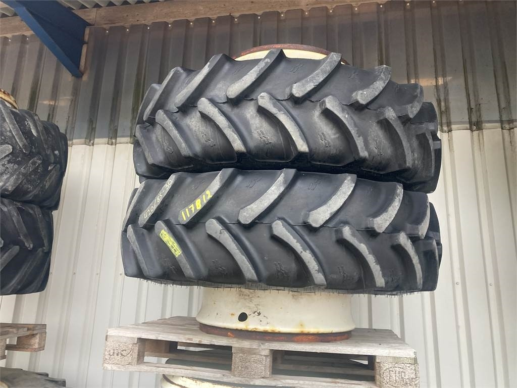 Alliance 420/85R30/28 - צמיג: תמונה 1 Alliance 420/85R30/28 - צמיג: תמונה 1