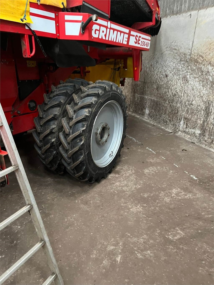 Grimme 150-60 NB HJULTRÆK - מקצרת תפוחי אדמה: תמונה 3 Grimme 150-60 NB HJULTRÆK - מקצרת תפוחי אדמה: תמונה 3