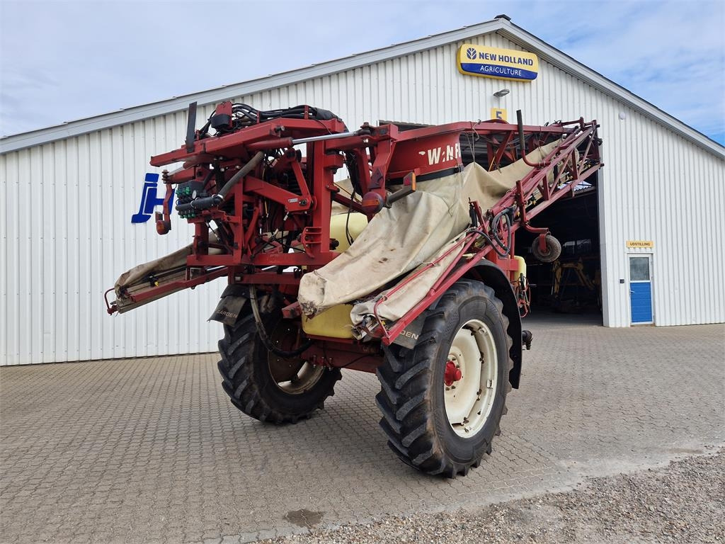 Hardi COMMANDER 2800 TWIN - מרסס נגרר: תמונה 3 Hardi COMMANDER 2800 TWIN - מרסס נגרר: תמונה 3