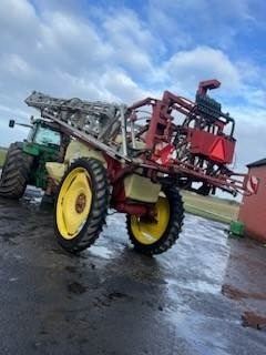 Hardi COMMANDER 4200L - מרסס נגרר: תמונה 3 Hardi COMMANDER 4200L - מרסס נגרר: תמונה 3
