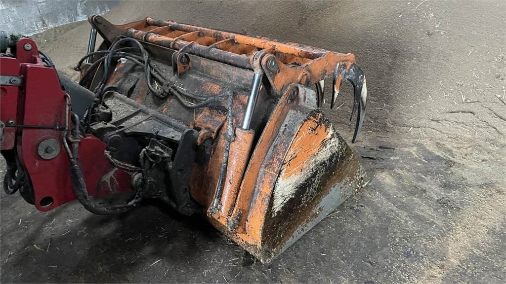 Hauer MULTISKOVL 2000MM - דלי עבור מכונה חקלאית: תמונה 2 Hauer MULTISKOVL 2000MM - דלי עבור מכונה חקלאית: תמונה 2