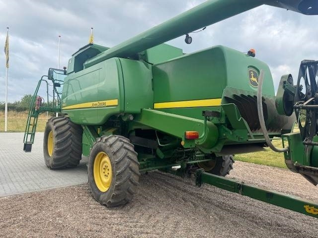 מקצרת קומבינה John Deere T660I: תמונה 6