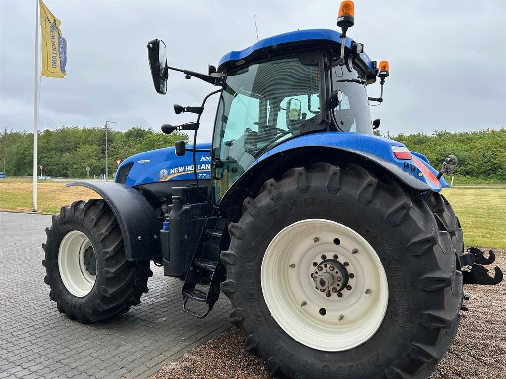 New Holland T7.270AC KEY - טרקטור חקלאי: תמונה 4 New Holland T7.270AC KEY - טרקטור חקלאי: תמונה 4