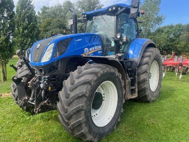 New Holland T7.315 AC - טרקטור חקלאי: תמונה 1 New Holland T7.315 AC - טרקטור חקלאי: תמונה 1