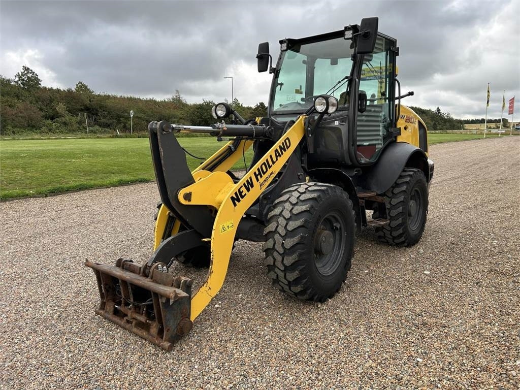 New Holland W80C ZB HS-AG - מעמיס גלגלים: תמונה 3 New Holland W80C ZB HS-AG - מעמיס גלגלים: תמונה 3