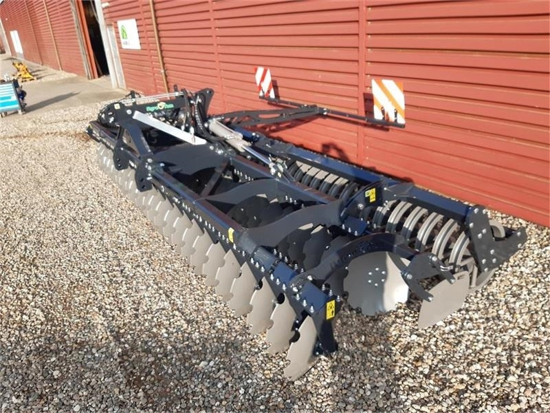 Agro-Tom 6 Meter discharve - משדדת דיסק: תמונה 1 Agro-Tom 6 Meter discharve - משדדת דיסק: תמונה 1