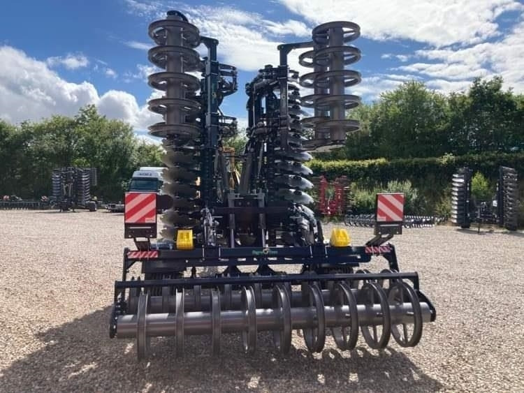 Agro-Tom 6 Meter discharve - משדדת דיסק: תמונה 4 Agro-Tom 6 Meter discharve - משדדת דיסק: תמונה 4