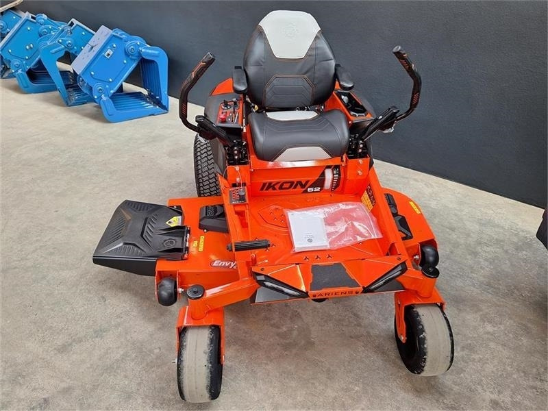Ariens IKON XD 52" (132 Cm. Klippe bredde) - טרקטור עירוני: תמונה 1 Ariens IKON XD 52" (132 Cm. Klippe bredde) - טרקטור עירוני: תמונה 1