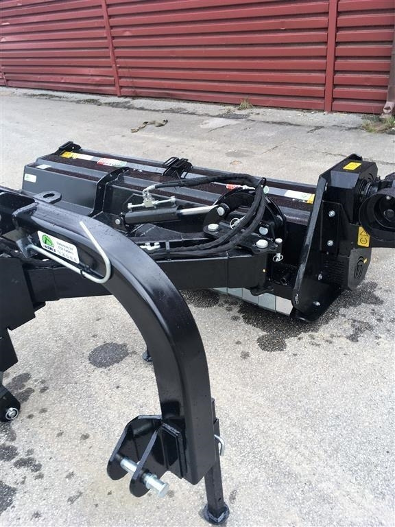 - - - Boxer 2.50 m. HD sideklipper - מכסחה: תמונה 3 - - - Boxer 2.50 m. HD sideklipper - מכסחה: תמונה 3