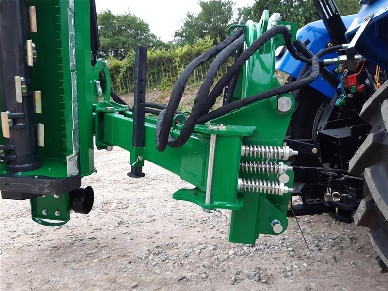 Dk-Tec slagleklipper 240 svær model - מכסחה: תמונה 3 Dk-Tec slagleklipper 240 svær model - מכסחה: תמונה 3