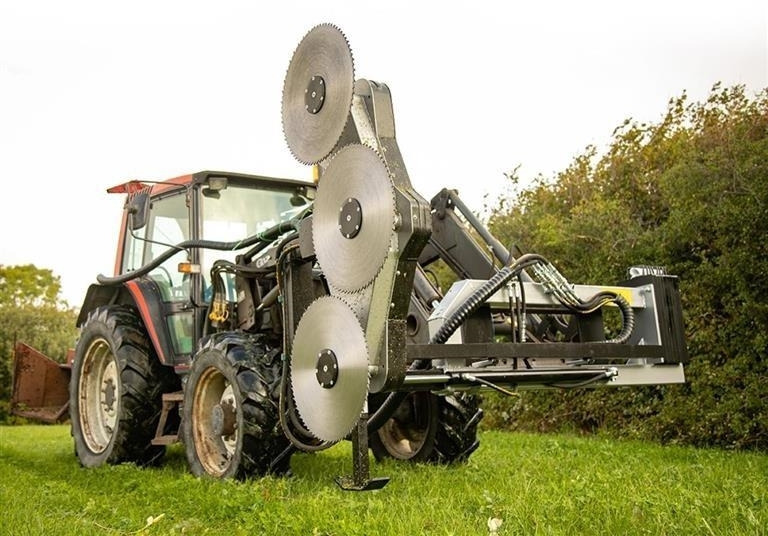 Dk-Tec - מכסחת תבואה/ עשבים: תמונה 4 Dk-Tec - מכסחת תבואה/ עשבים: תמונה 4