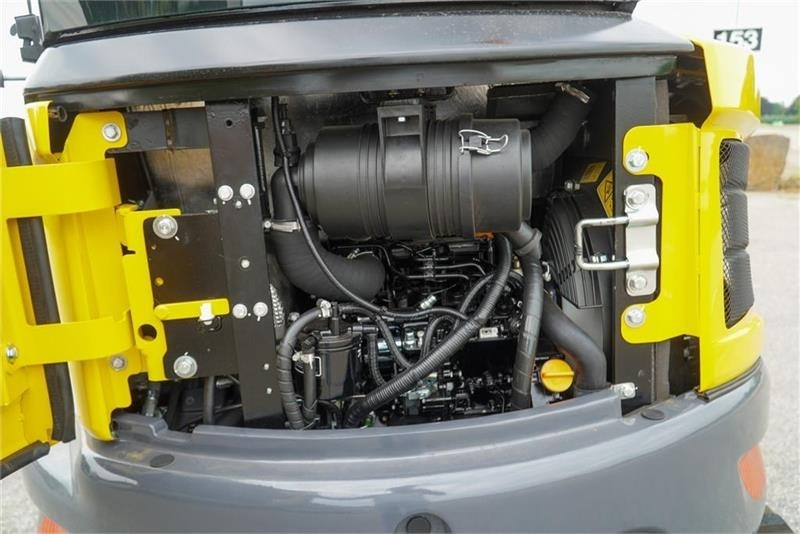 מיני מחפר Eurotrac HE26-SR: תמונה 8