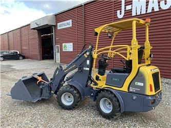 Eurotrac W11 med lang arm, skovl og gafler - מעמיס קומפקטי: תמונה 1 Eurotrac W11 med lang arm, skovl og gafler - מעמיס קומפקטי: תמונה 1