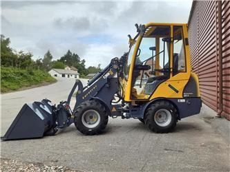 Eurotrac W11 w11 lang arm førehus - מעמיס קומפקטי: תמונה 1 Eurotrac W11 w11 lang arm førehus - מעמיס קומפקטי: תמונה 1