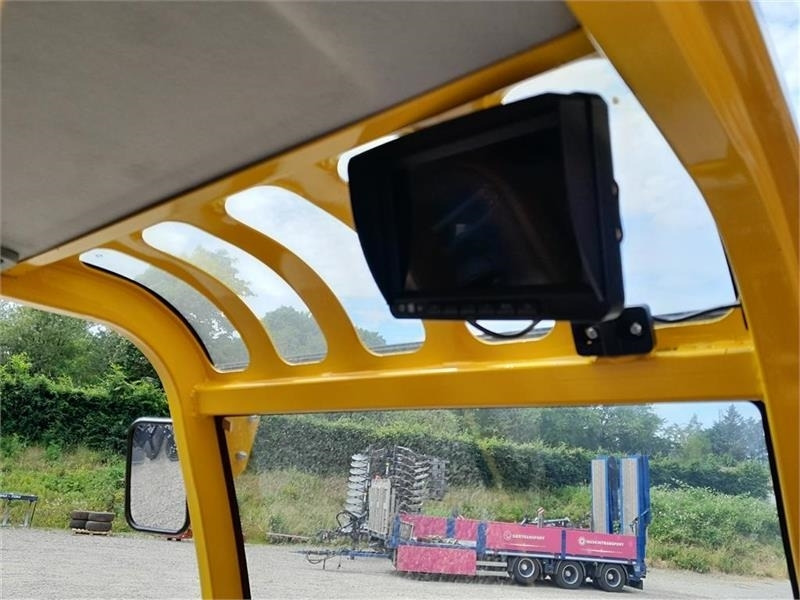 Eurotrac W11 - מעמיס קומפקטי: תמונה 5 Eurotrac W11 - מעמיס קומפקטי: תמונה 5
