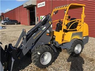 Eurotrac W12 m. lang arm - מעמיס קומפקטי: תמונה 1 Eurotrac W12 m. lang arm - מעמיס קומפקטי: תמונה 1