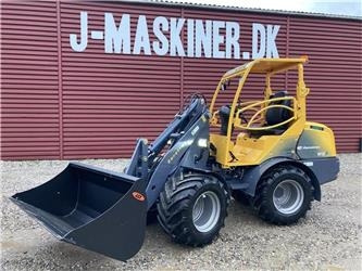 Eurotrac W12F XL lang arm - מעמיס קומפקטי: תמונה 1 Eurotrac W12F XL lang arm - מעמיס קומפקטי: תמונה 1